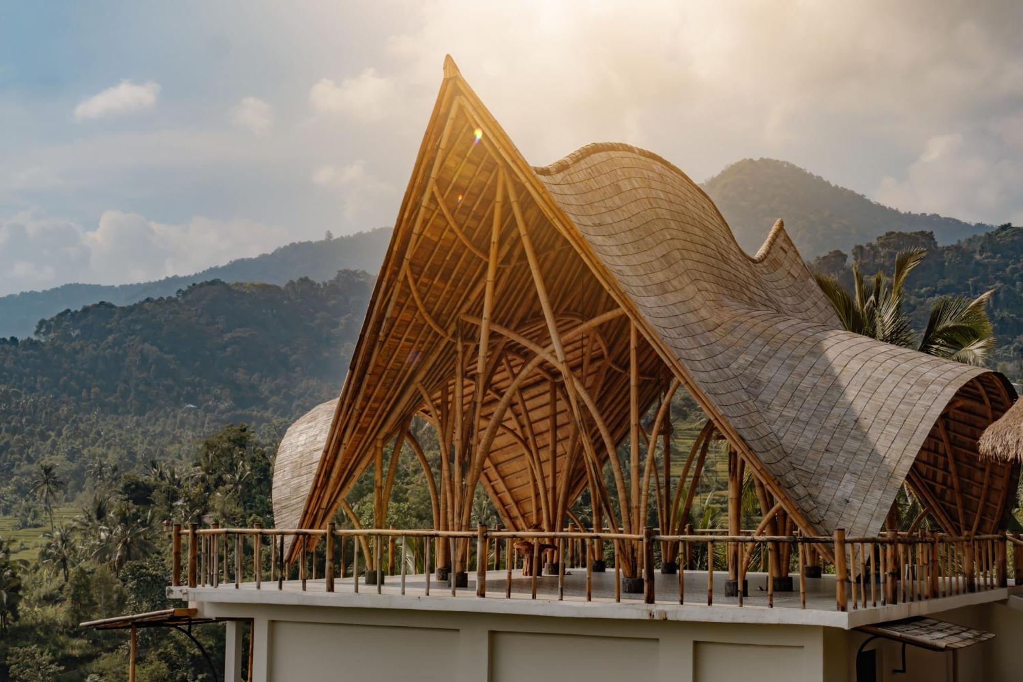 Maha Hills Resort By Mahaprana Experience Lovina Esterno foto