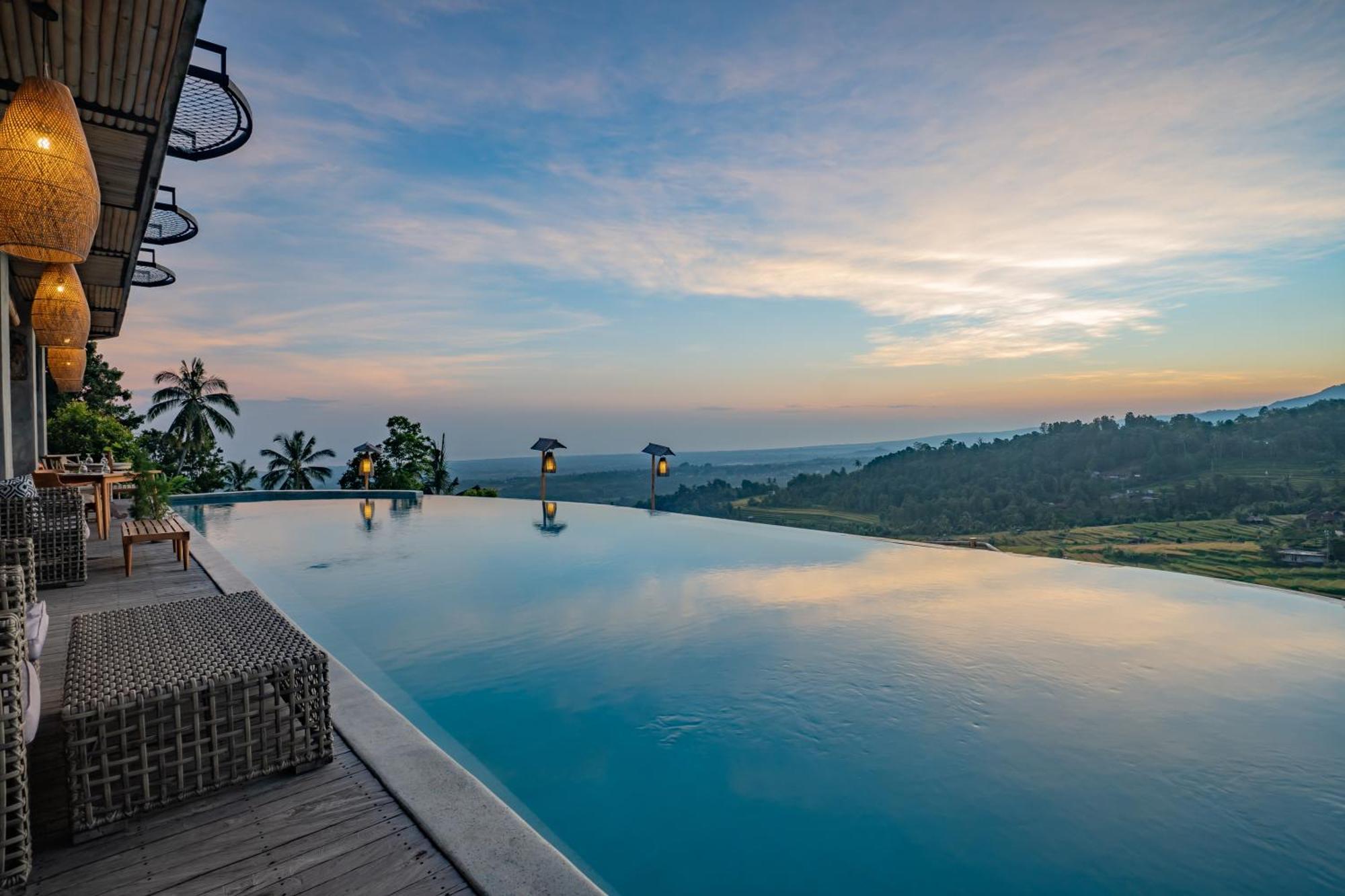 Maha Hills Resort By Mahaprana Experience Lovina Esterno foto